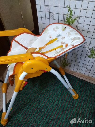 Стульчик для кормления