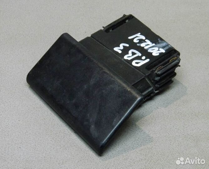 Пепельница передняя VW Passat B3