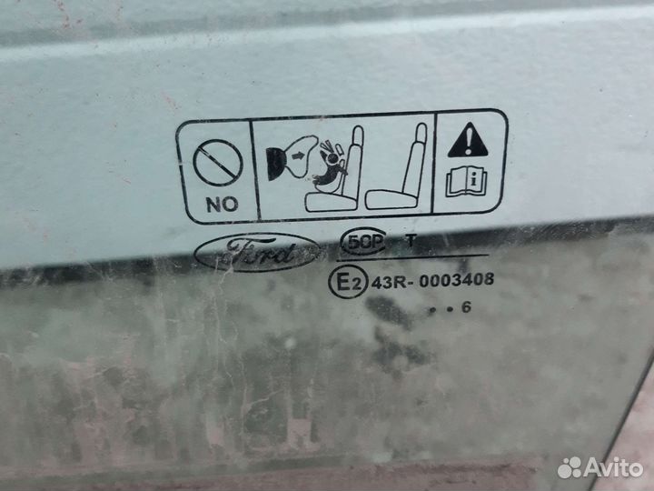 Стекло переднее левое Ford focus 2