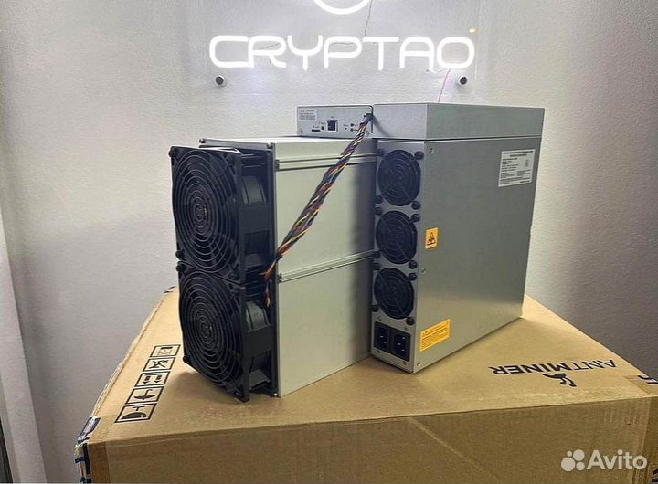 Асик AntMiner Z15 PRO 840kSol