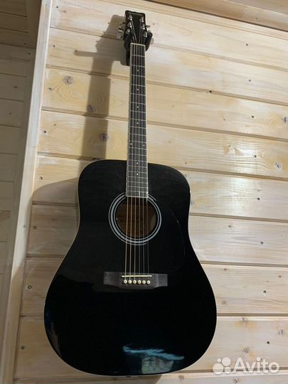 Акустическая гитара Martinez