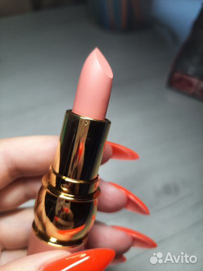 Матовая помада