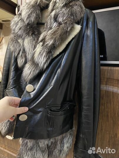 Куртка женская