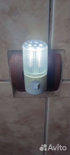 Ночник розеточный