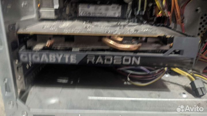 Gigabyte RX6400 eagle