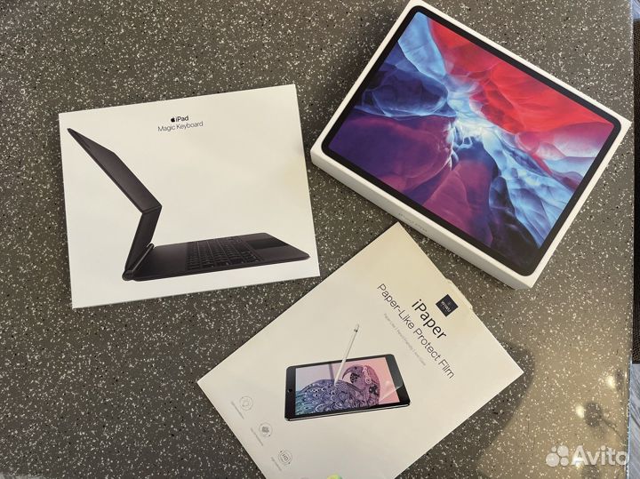 Продам Планшет Apple iPad Pro 12.9 256Gb