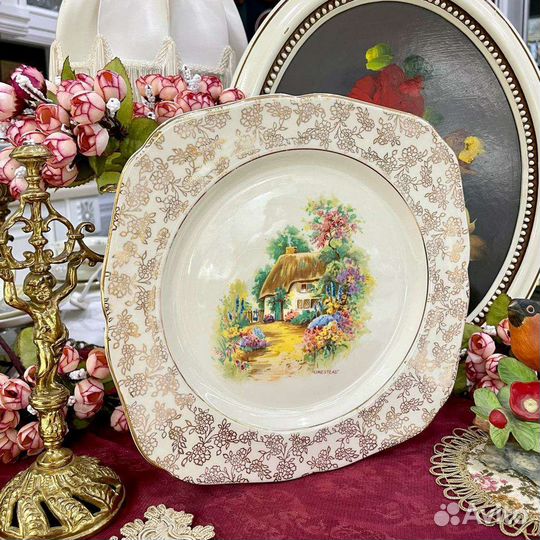 Антиквариат блюдо H&K герб (лев и единорог)