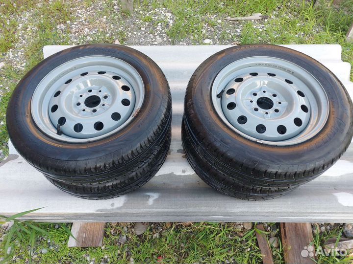 Viatti Strada Asimmetrico 175/65 R14