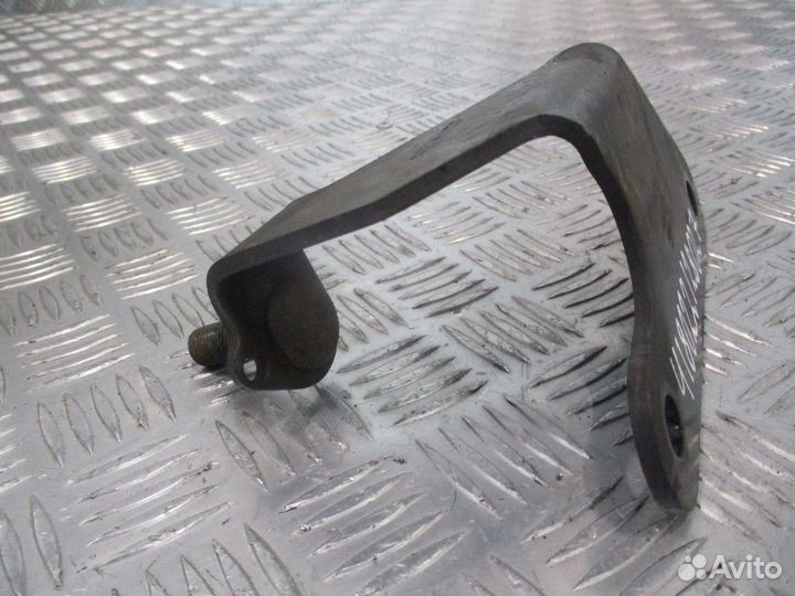 Кронштейн Mercedes-Benz A9314300910