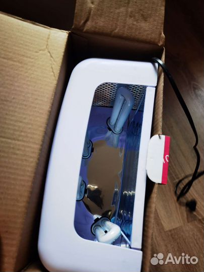 Уф лампа для ногтей и упаковка переводки