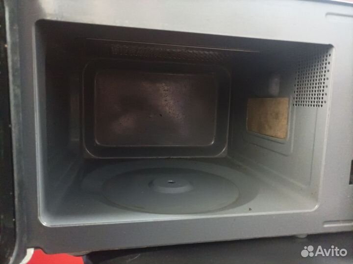 Микроволновая печь под ремонт