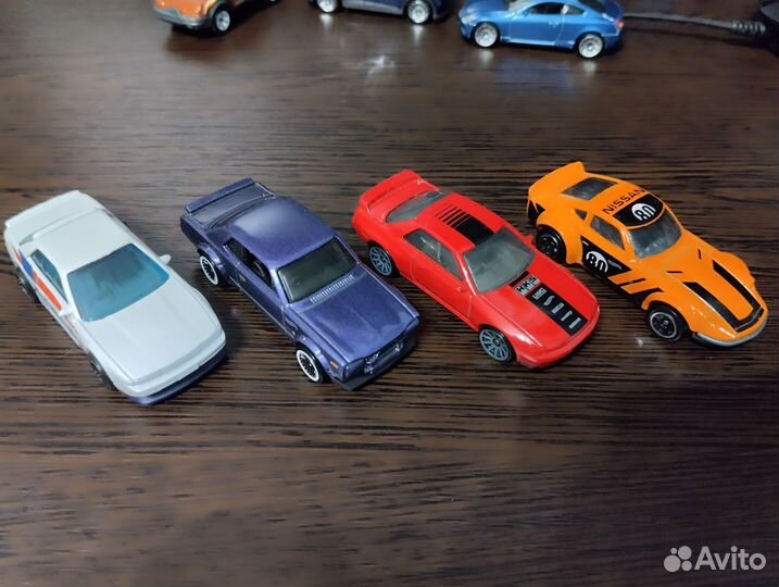 Hot Wheels Nissan (Модельки Хот Вилс Ниссаны)