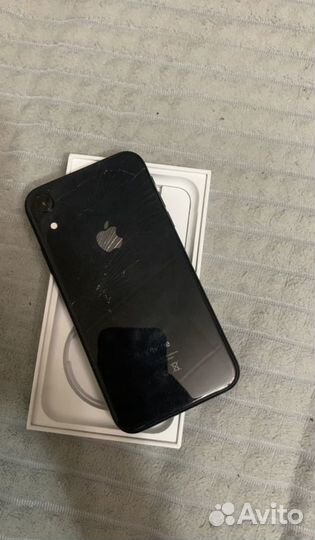 iPhone Xr, 64 ГБ