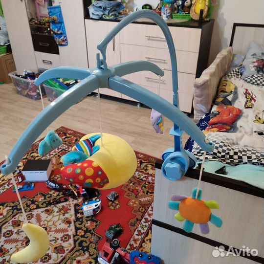 Мобиль на кроватку