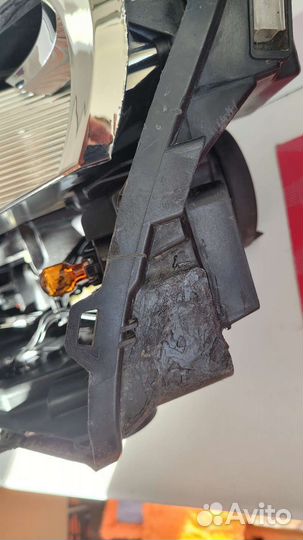 Фара левая skoda rapid 2021