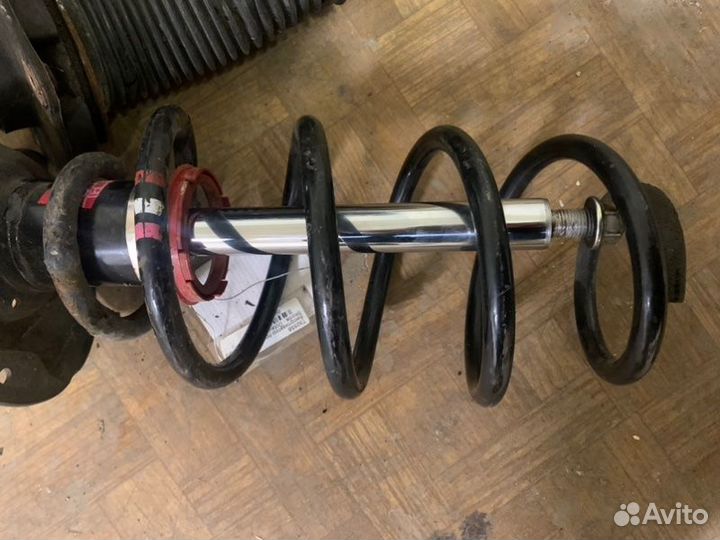 Пружина передняя Skoda Octavia (A5 1Z) 2004-2013