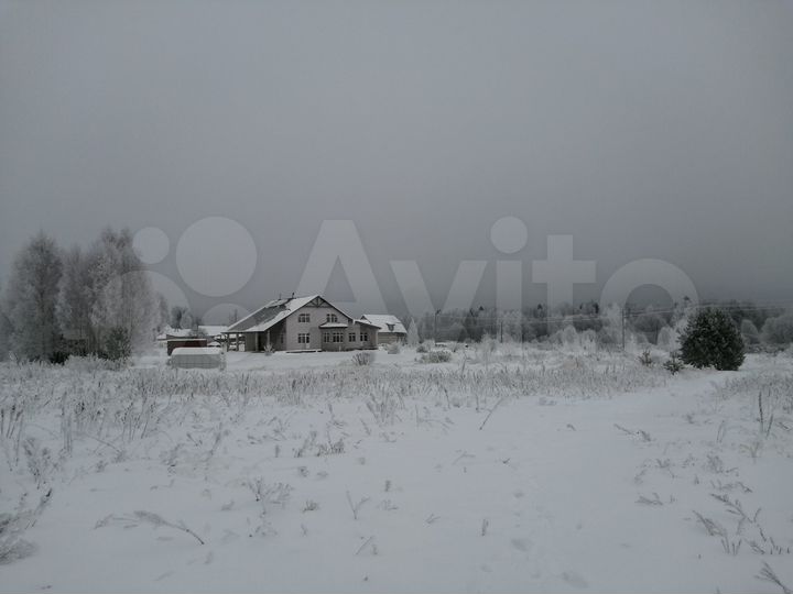 Дом 387,1 м² на участке 1,13 га