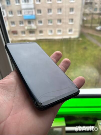 Samsung Galaxy S8+, 4/64 ГБ