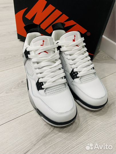 Кроссовки Nike air jordan