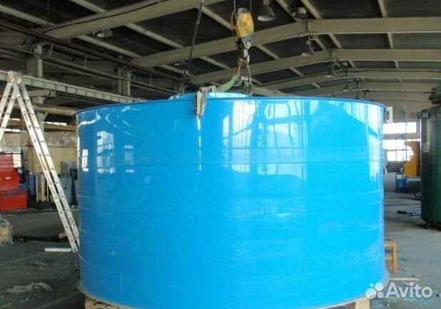 Резервуар для воды пластиковый