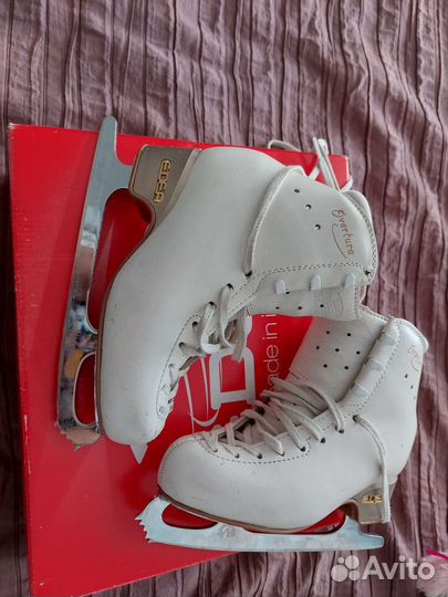 Фигурные коньки edea 215
