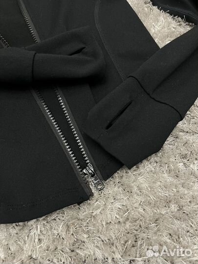 Кофта на молнии