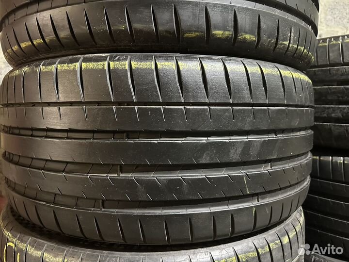 Michelin Pilot Sport 4 S 265/35 R21