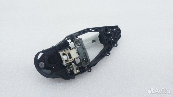 Б/У Ручка двери Состояние отличное, оригинал