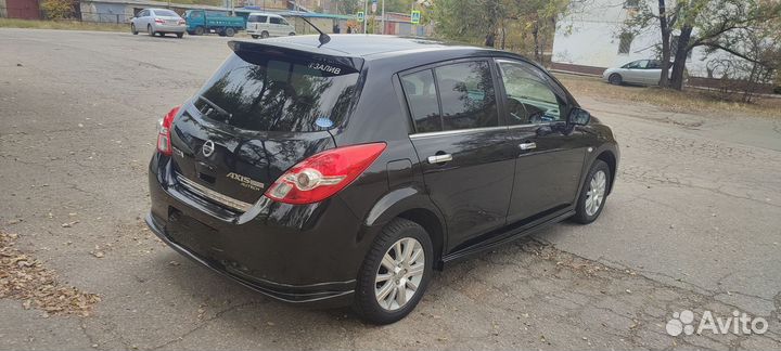 Nissan Tiida 1.6 AT, 2011, 10 000 км