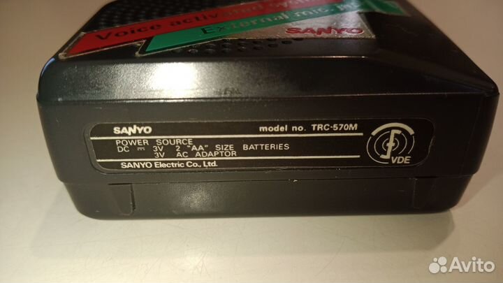 Диктофон Sanyo TRC-570M+чехол к нему