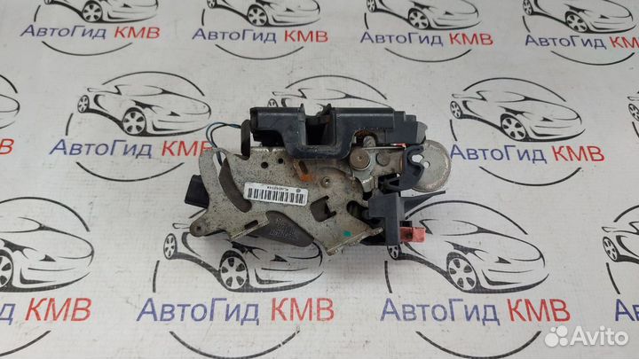 Замок двери передней левой Mercedes Vito W639