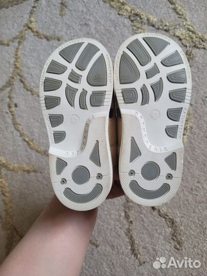 Новые сандалии 25р из натуральной кожи