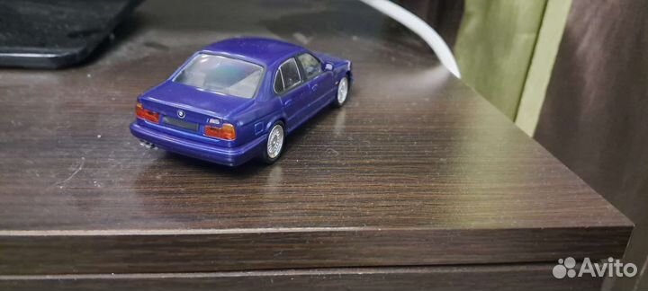BMW M5 E34