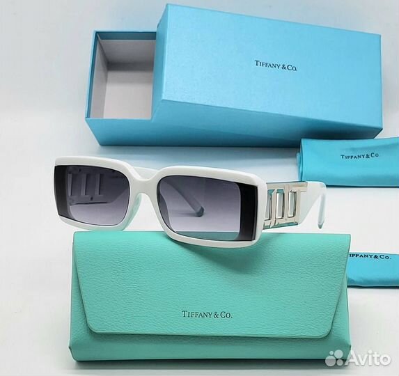 Солнцезащитные очки