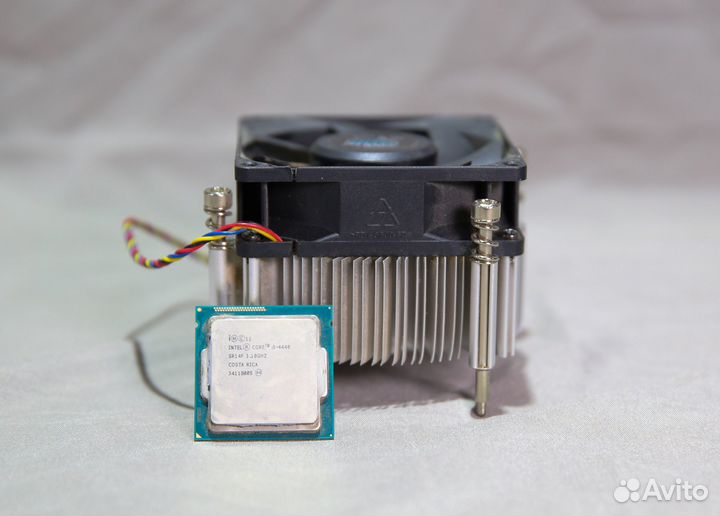 Процессор Intel Core i5-4440 3.2GHz