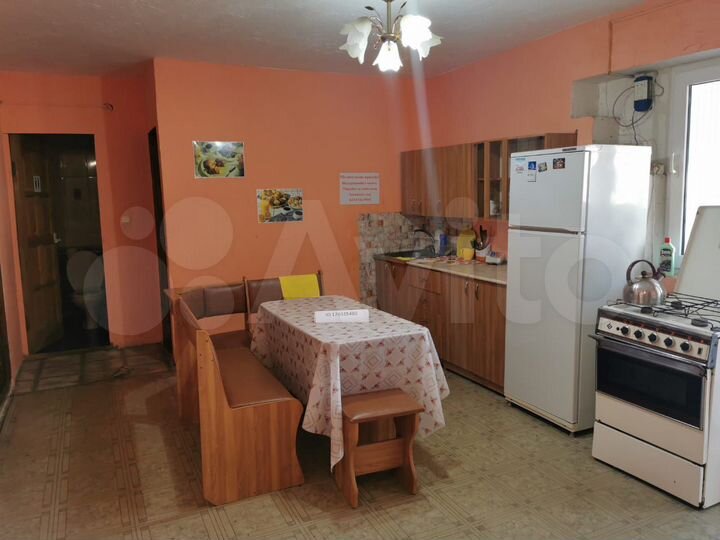 Комната 14 м² в 1-к., 2/2 эт.