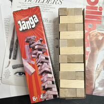 Падающая деревянная башня Jenga Дженга