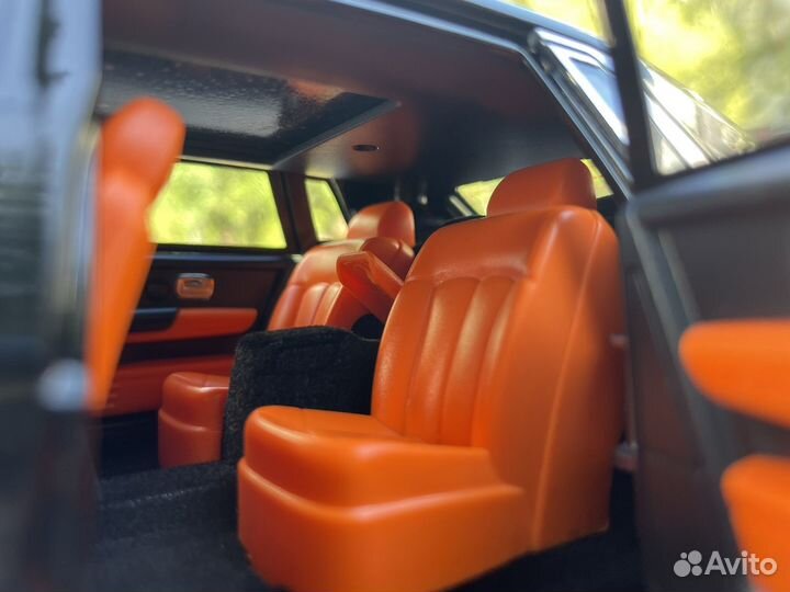 Модель Автомобиля Ролс Ройс 1:16