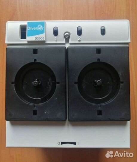 Дозатор Diversеy 3000 (моющие и ополаскиватель)