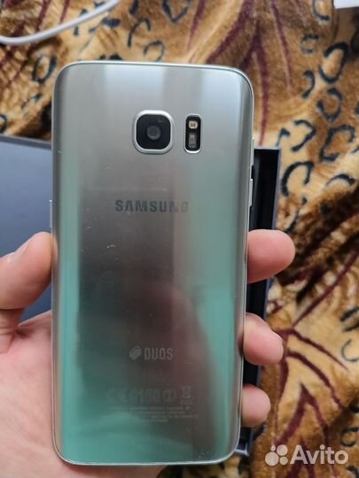 Samsung Galaxy S7 Edge, 4/32 ГБ