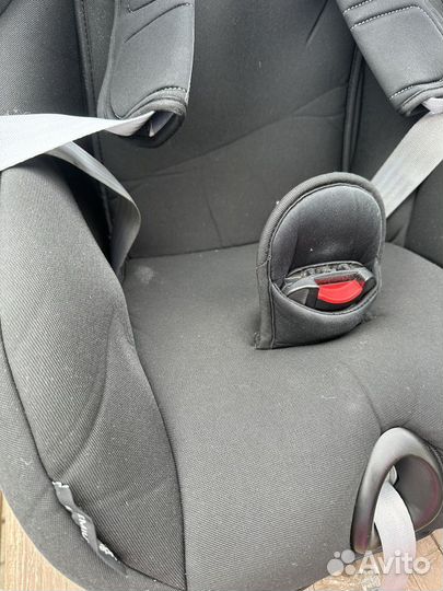 Автокресло britax romer trifix2 i size