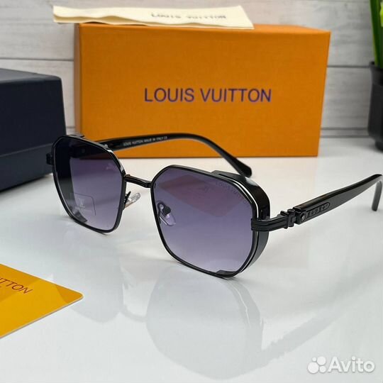 Солнцезащитные очки louis vuitton