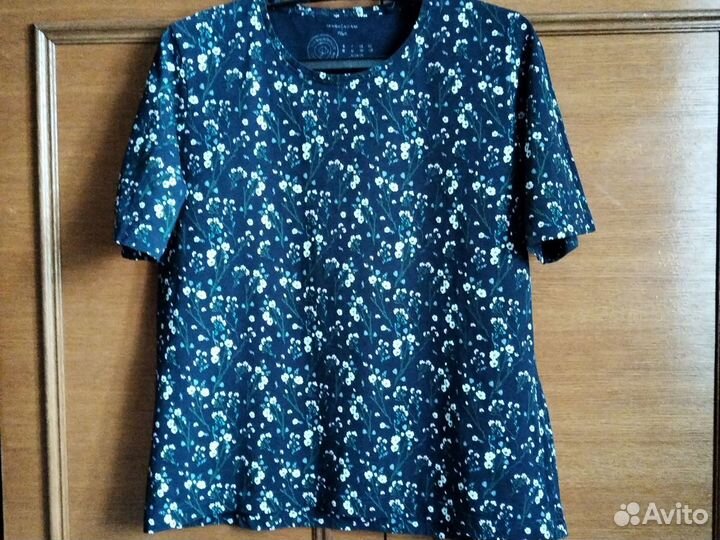 Футболки, блузки женские 48 50