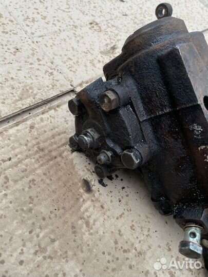 Рулевой редуктор волга 31105