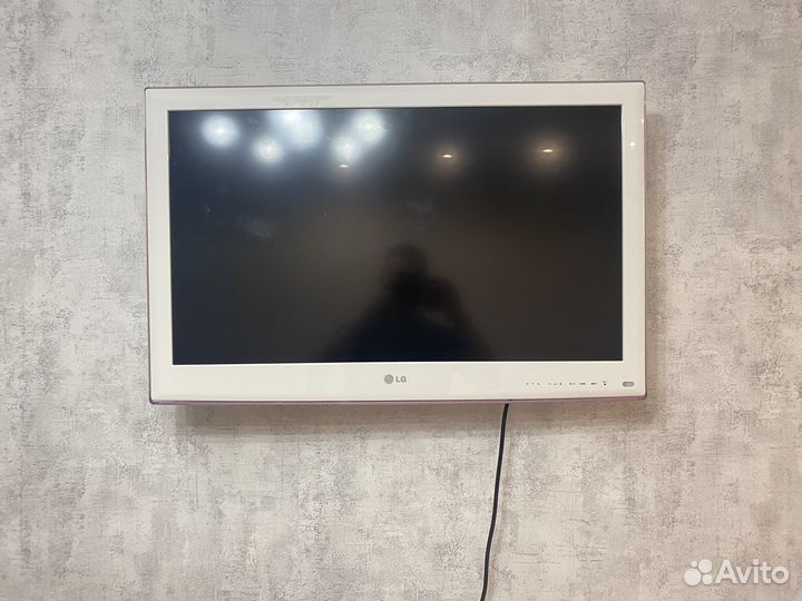 Телевизор LG 32lv2540