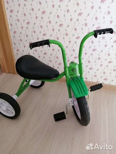 Велосипед трехколесный Зубренок