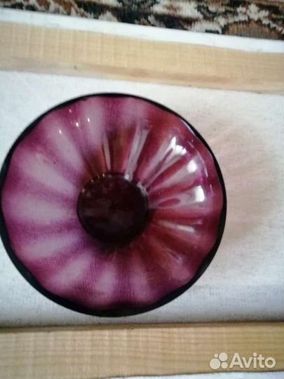 Вазы-салатники, цветное стекло, Красный Май