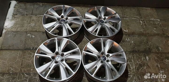 Оригинал Infiniti FX37 R20 5x114,3 с датчиками