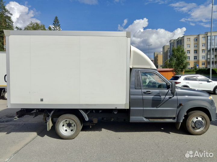 Аренда автомобиля UAZ Profi (изотермический кузов)