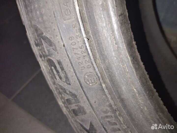 Kumho I'Zen KW27 255/45 R18